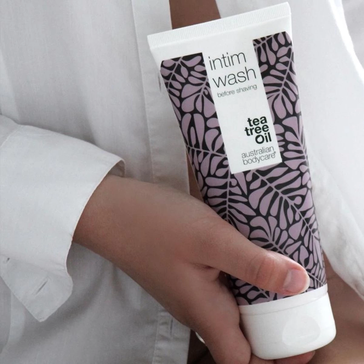 Australian Bodycare Intim Wash 200 Ml - Intieme Zeep Voor De Dagelijkse Wasbeurt Met Tea Tree Olie - Helpt Bij Jeuk, Onaangename Geurtjes En Ander Intiem Ongemak - Effectief Tegen Rode Bultjes, Scheerbrand En Ingegroeide Haartjes Na Intiem Scheren - Afbeelding 6