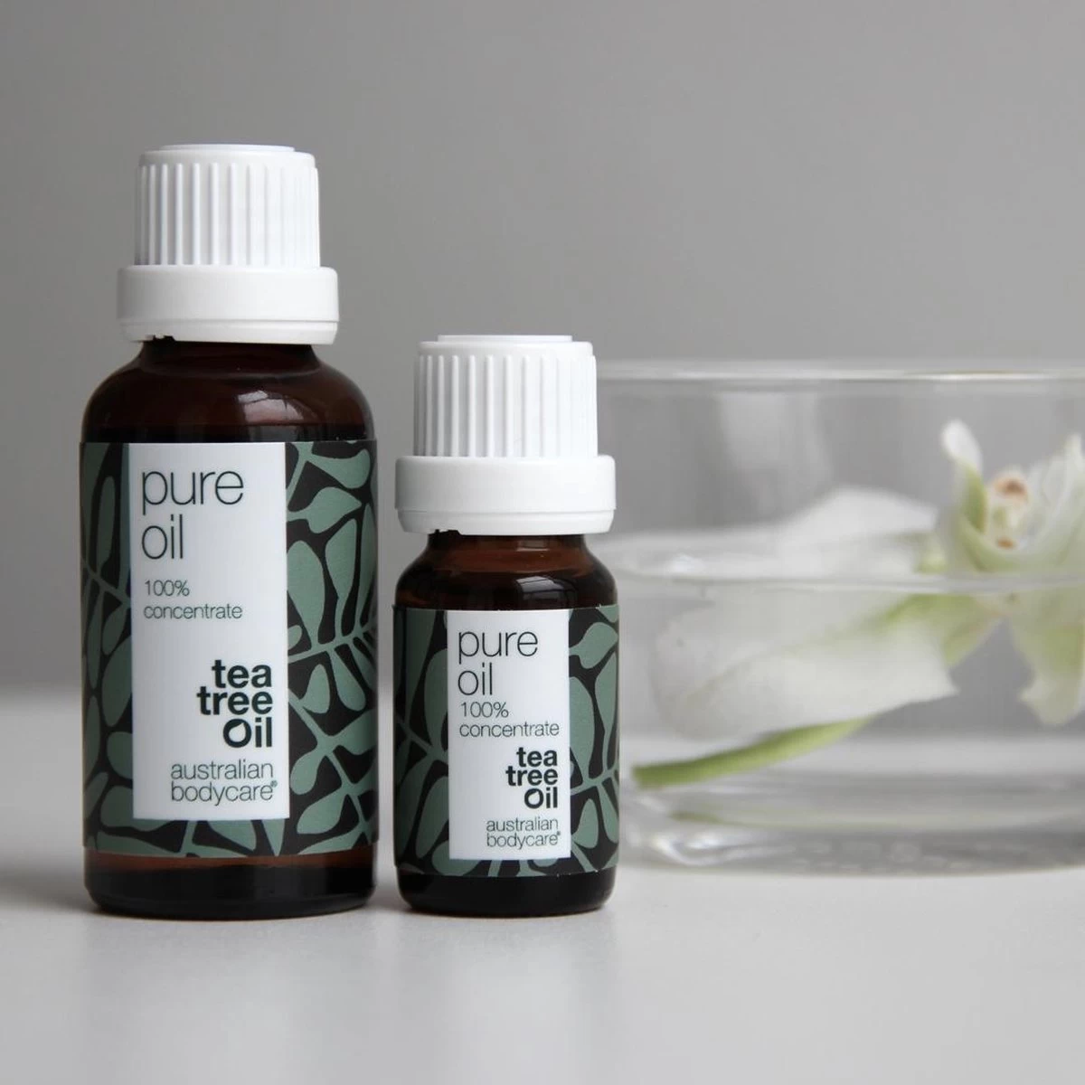 Australian Bodycare Pure Tea Tree Olie 10 Ml - 100% Puur Natuurlijke Tea Tree Olie Uit Australië Tegen Huidproblemen - Houdt De Goede Flora Op De Huid In Balans - Effectief Bij Jeugdpuistjes En Pukkeltjes - Afbeelding 4