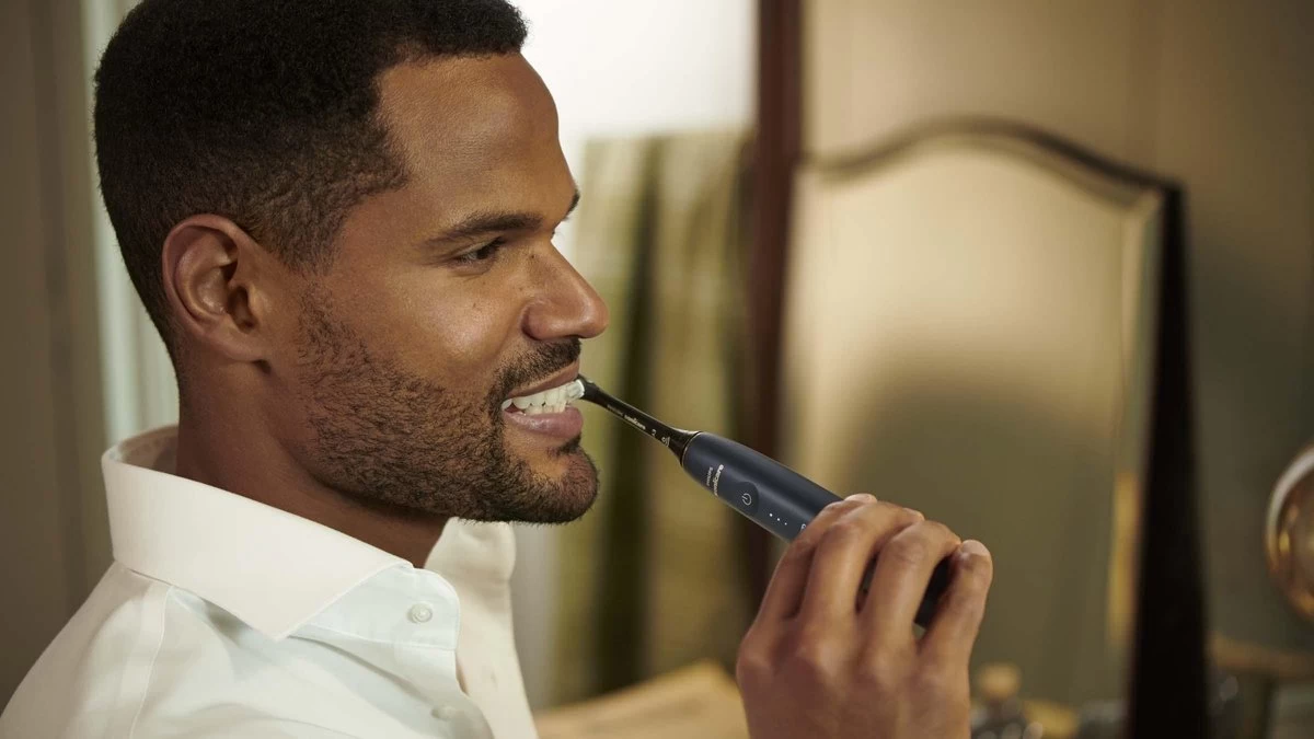 Philips Sonicare Prestige 9900 HX9992/12 - Elektrische Tandenborstel Met SenseIQ - Donkerblauw - Afbeelding 9