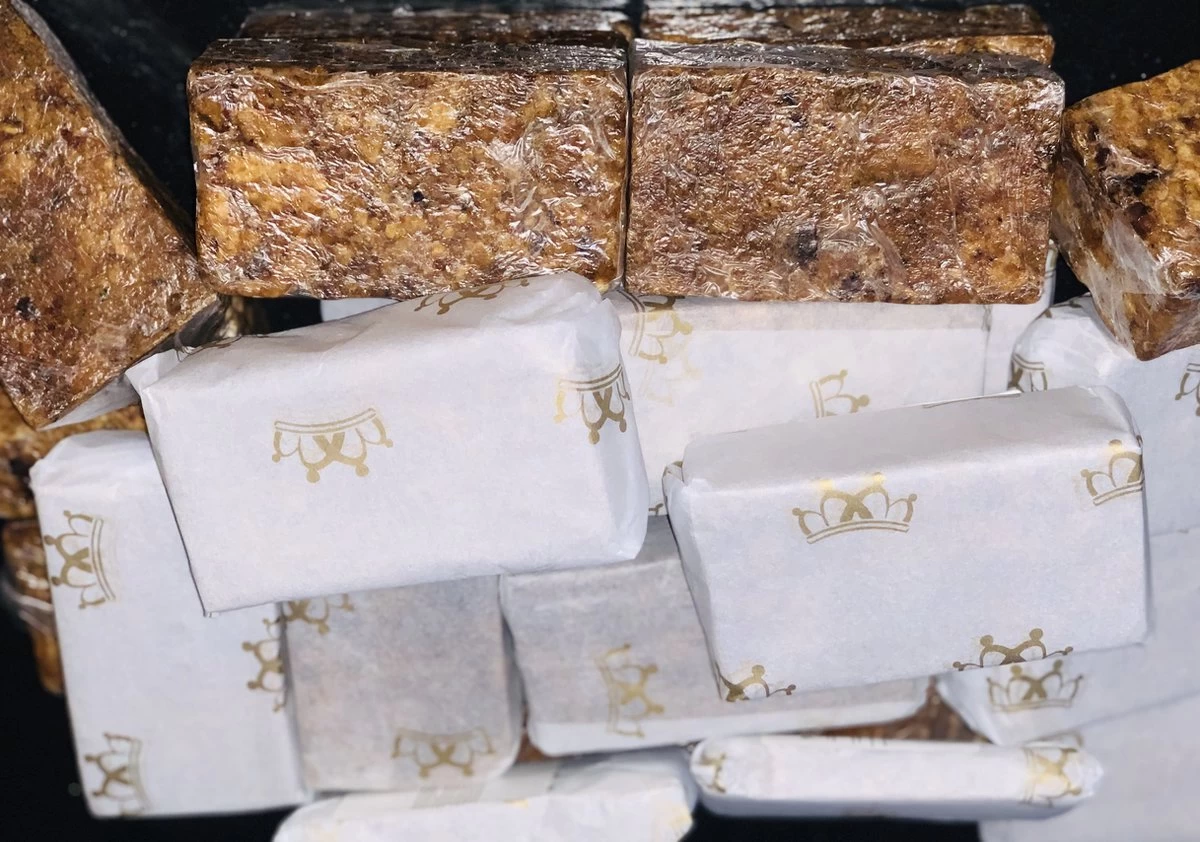 Organic African Black Soap - Biologisch Afrikaanse Zwarte Zeep 100g