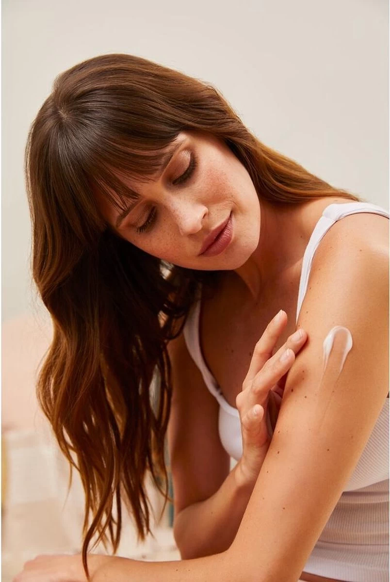 NIVEA Naturally Good Bio Aloë Vera Bodylotion - 350 Ml - Afbeelding 4